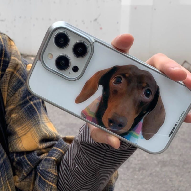 Phone Cases That Charge Your Phone - Coque de téléphone motif chiot saucisse